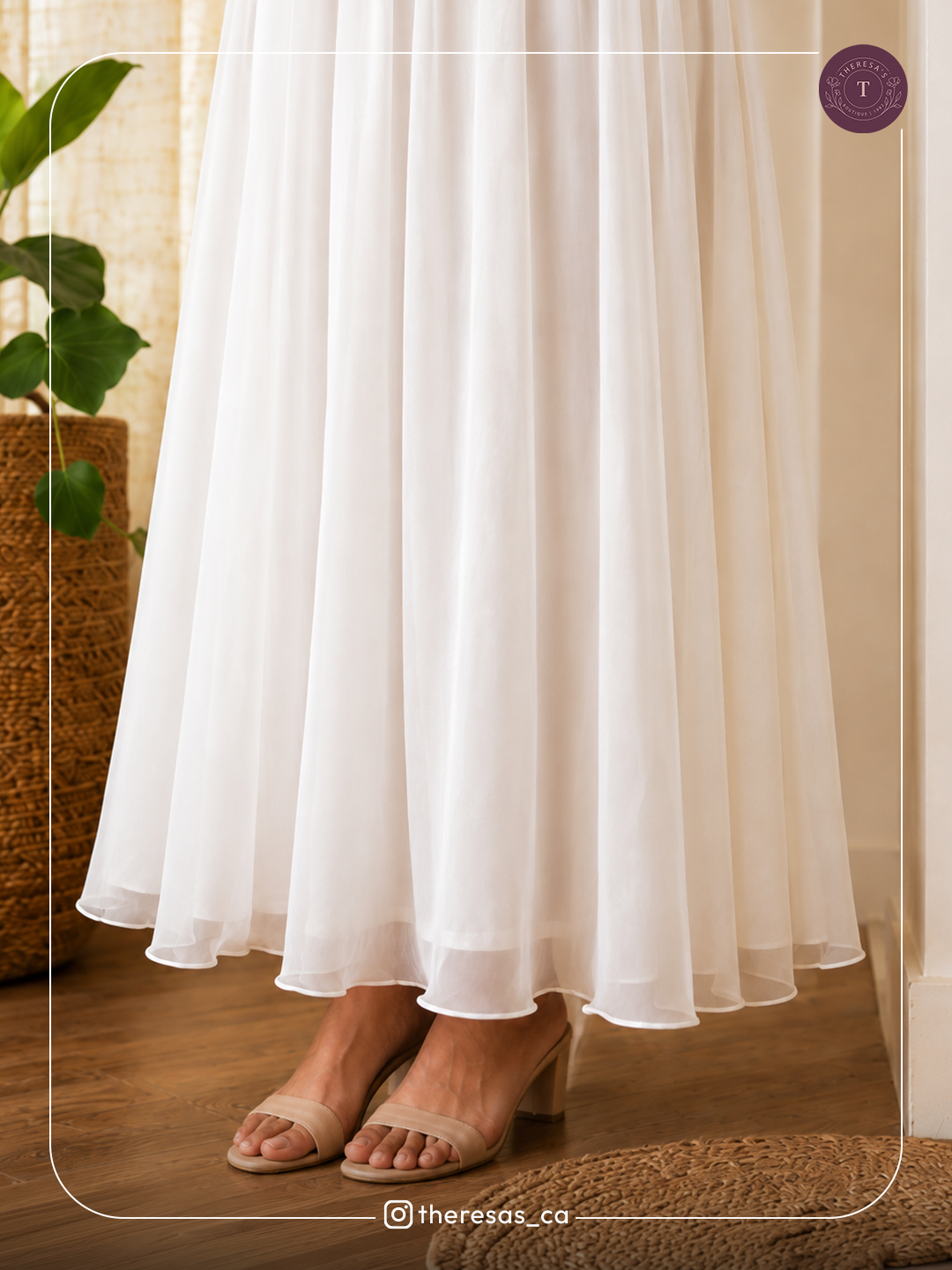 White Floral Embroidered Anarkali Kurti
